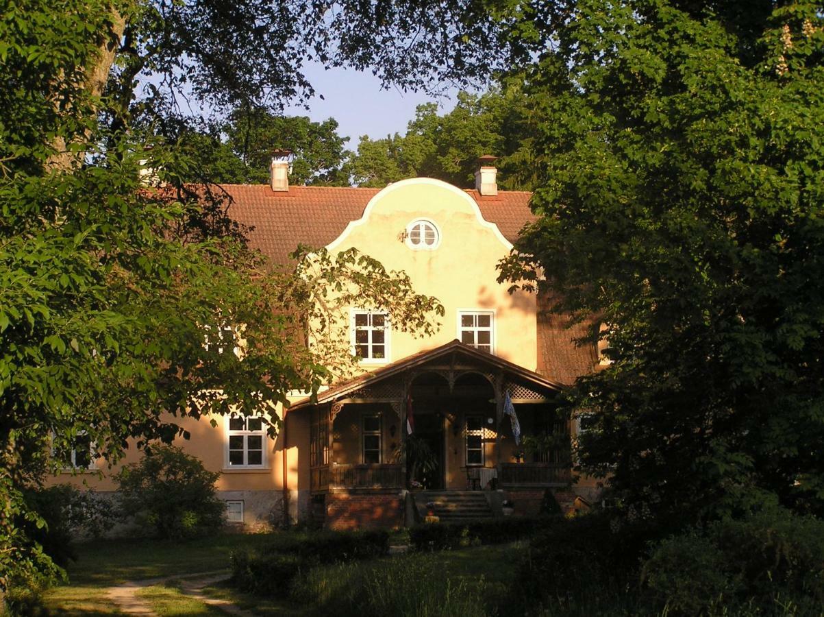 Maras Manor Hotel Turlava Ngoại thất bức ảnh